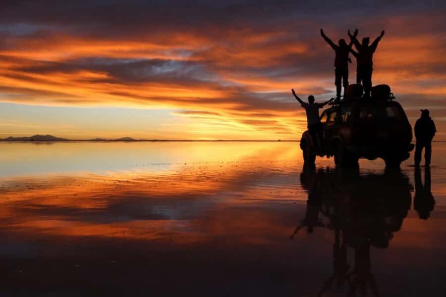 Uyuni Salt Flat: Starry night tour:1 day - The Experience: What You Can Expect