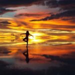 UYUNI SALT FLAT: SUNSET & STARLIGHT EXPERIENCE - The Magic of Sunset: Colors and Reflections