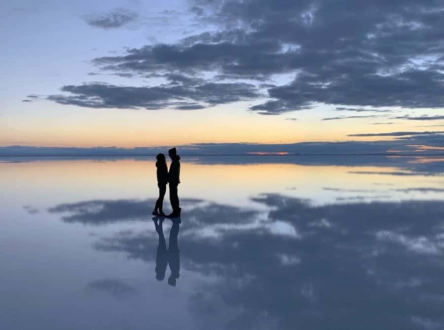 Uyuni: Salt Flats and Sunset Guided Tour with Lunch - The Practicalities: What’s Included and What’s Not
