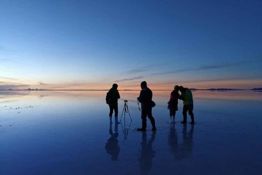 Uyuni: Stargazing and Sunset Tour with Hotel Drop-Off - An Authentic Look at the Uyuni Sunset and Stargazing Experience