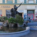 Valparaiso : Must-See Sites Walking Tour With A Guide - Who Will Love This Tour?