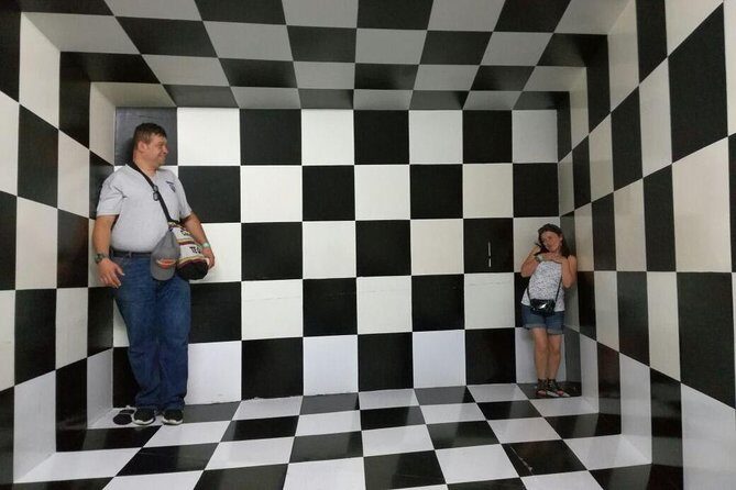 Visit Explora Park and discover Medellin in public transportation - Pricing and Value