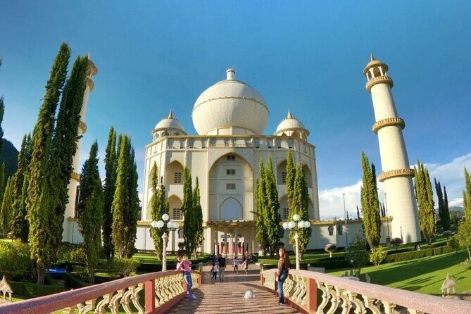 Visit to Jaime Duque park - Why This Tour Offers Good Value