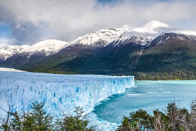 Visit to the Perito Moreno Glacier - What We Love About This Tour