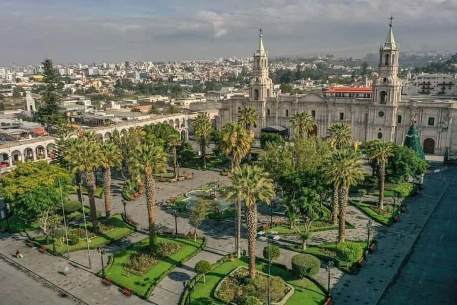 Walking tour of the historic center of Arequipa - Authentic Insights from Travelers