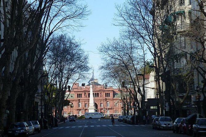 Walking Tour of the Plaza de Mayo in Buenos Aires - A Detailed Breakdown of the Tour Experience
