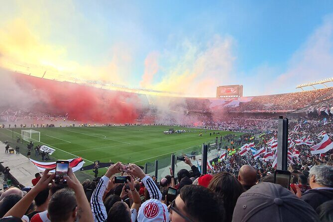 Watch a River Plate match at the Monumental in Buenos Aires - A Detailed Look at the Experience