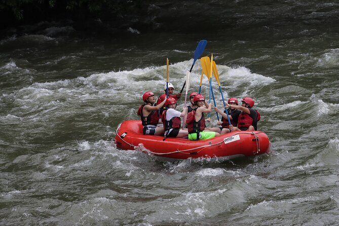 White Water Rafting Sarapiqui River | Class II - III from San Jose - A Deep Dive into the Sarapiquí River White Water Rafting Tour