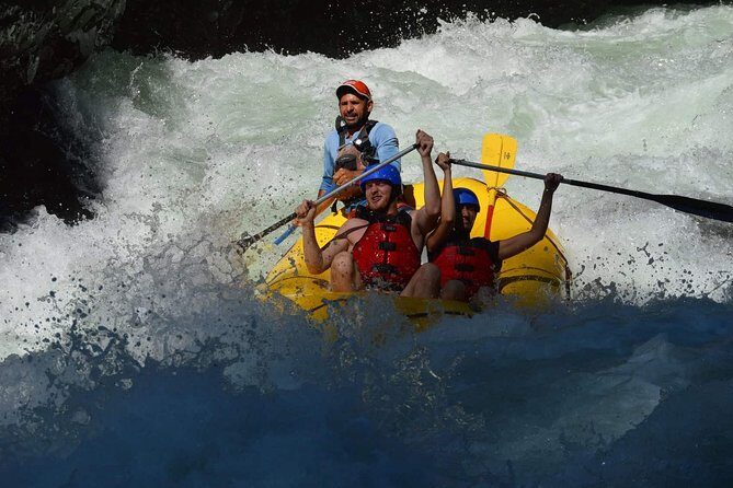 White Water Rafting Upper Naranjo River (Chorro section, Dec. 15th - May 15th) - Who Should Consider This Tour?