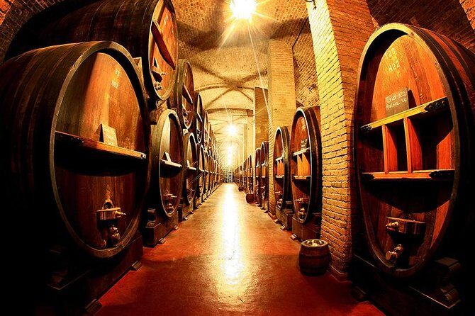 Wine tour with lunch - A Closer Look at the Itinerary