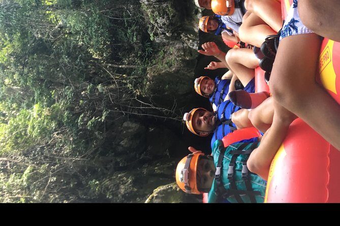 Xunantunich Mayan Temples and Cave Tubing Paradise - Exploring Xunantunich