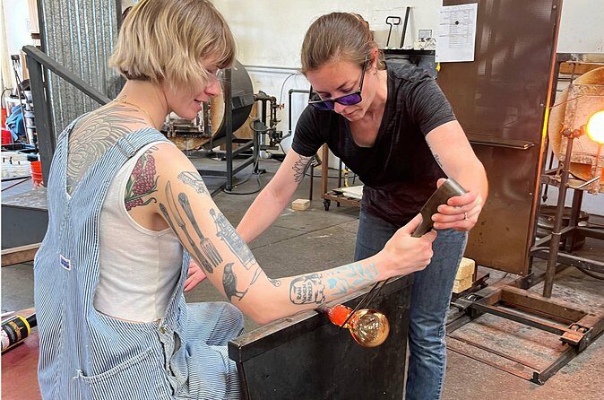 2 Hours Shared Floppy Bowl or Vase Glass Blowing Class - The Sum Up