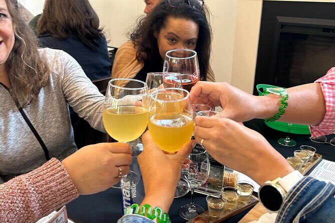 3 VA Wineries Day Trip with Optional Tasting-Inclusive Upgrade - What’s the Real Value?