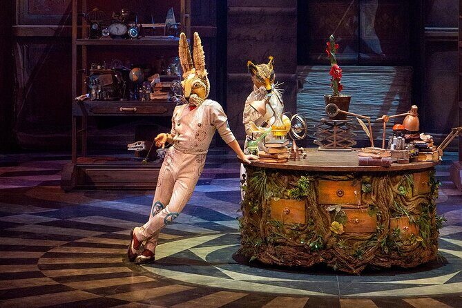 5+ Groups: Hotel Pick up + Cirque du Soleil JOYÀ Tickets - The Show: Visuals, Acrobats & Storytelling