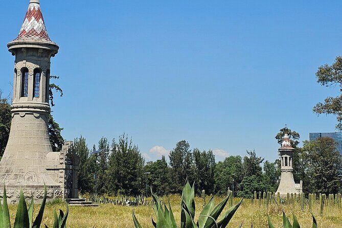 A singular journey through Chapultepec. - Who Should Consider This Tour?