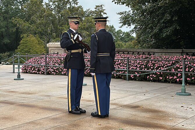 Arlington National Cemetery Changing of the Guards Guided Tour - FAQ