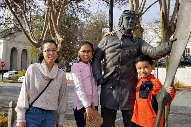 Athens Scavenger Hunt Interactive Walking Activity - Who Would Love This Tour?