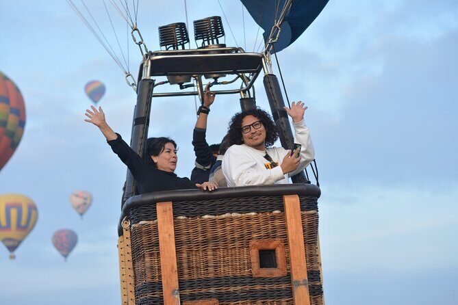 Balloon flight over Teotihuacan - Authenticity and Authentic Experiences