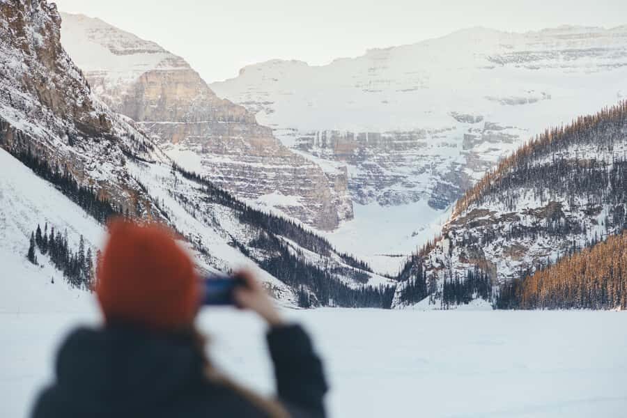Banff/Canmore: Lake Louise Frozen Wonderland - Itinerary Breakdown
