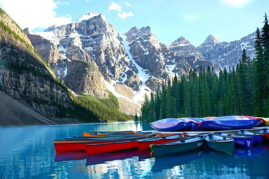 Banff: Lake Louise, Moraine Lake, Gondola, Cave & Basin Tour - A Deep Dive into the Banff: Lake Louise, Moraine Lake, and Beyond