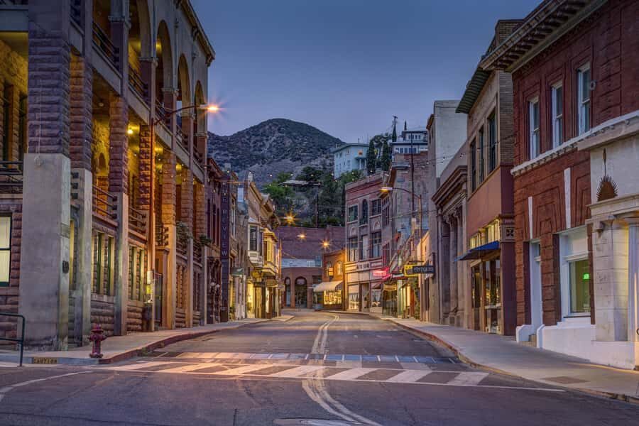 Buried Beneath Bisbee: Rattlesnakes & Revenants Ghost Tour - Who Should Consider This Tour?