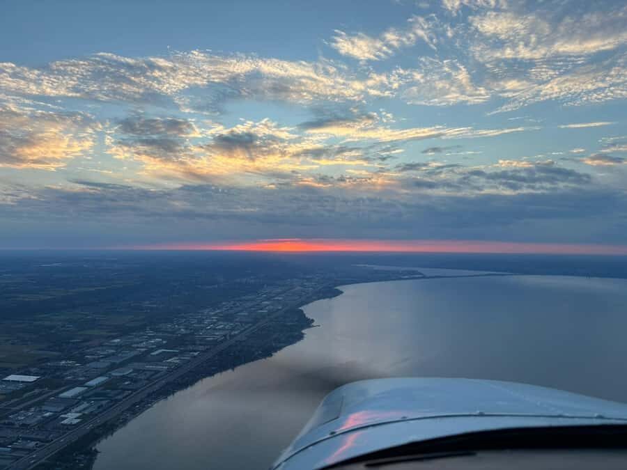 Burlington: Niagara Falls Scenic Flight Experience - The Takeoff and Initial Views