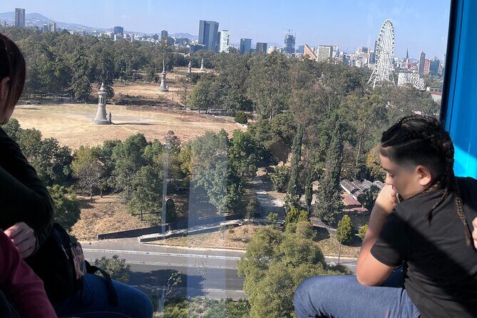 Cablecar through history in Chapultepec. - Who Should Consider This Tour?