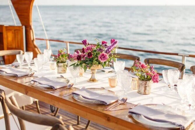 Cabo Sunset Dinner Cruise Gourmet Dining and Premium Drinks - Who Will Love This Tour?