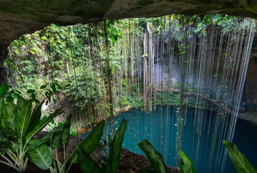 Cancun: Explore Tulum, swim with turtles, and visit a cenote - A Full Day of Adventure with a Focus on Authenticity and Convenience