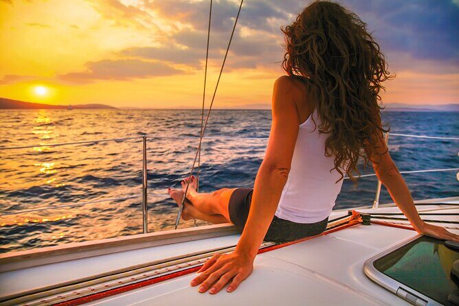 Catamaran Sunset Cruise with Open Bar in Cabo San Lucas - Who Should Consider This Experience?