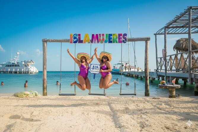 Catamaran to Isla Mujeres, from Puerto Morelos Hotels and Resorts - A Closer Look at the Catamaran to Isla Mujeres Tour