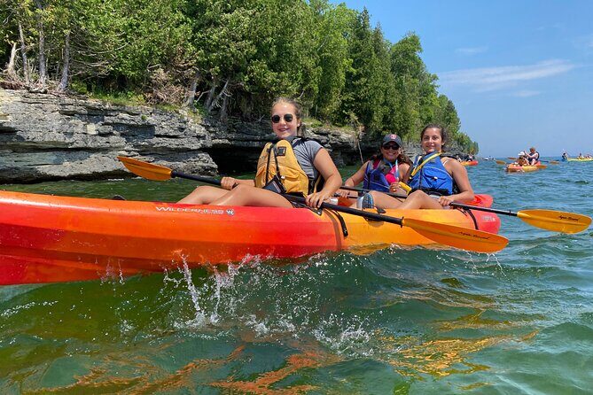 Cave Point Kayak Tour - Who Should Consider This Tour?