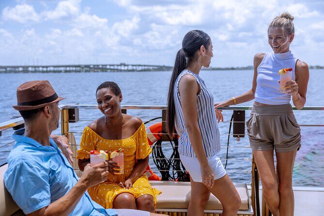 Charlotte Harbor: Dolphin Discovery Day Cruise - Why This Tour Works for You