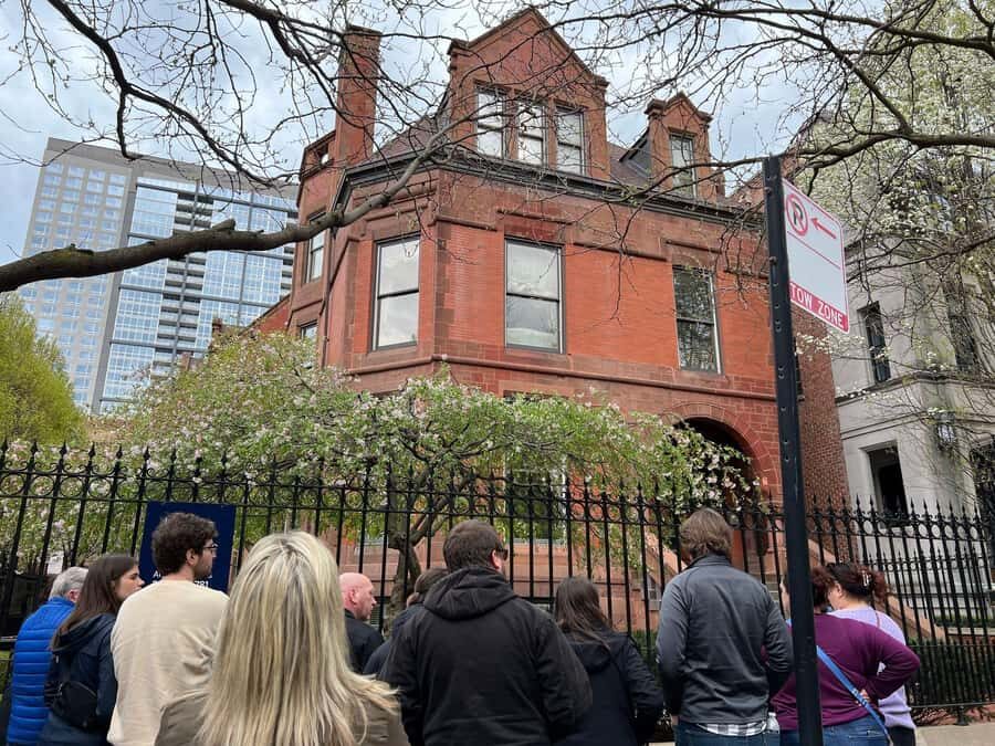 Chicago: Prairie Avenue Ghost Hunt - The Itinerary: A Walk Through Wealth and Shadows