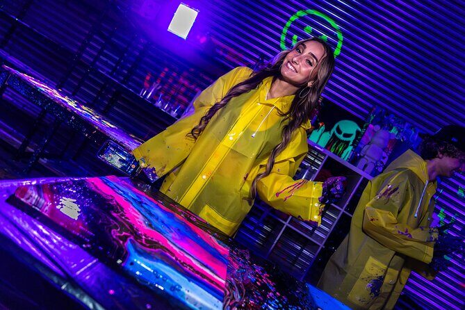 Chicago Shot Of Art After Dark Private Experience - An In-Depth Look at the Chicago Shot Of Art After Dark Experience