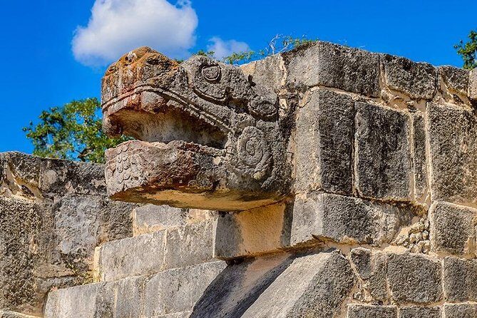 Chichen Itza - A Closer Look at the Chichen Itza Tour Experience