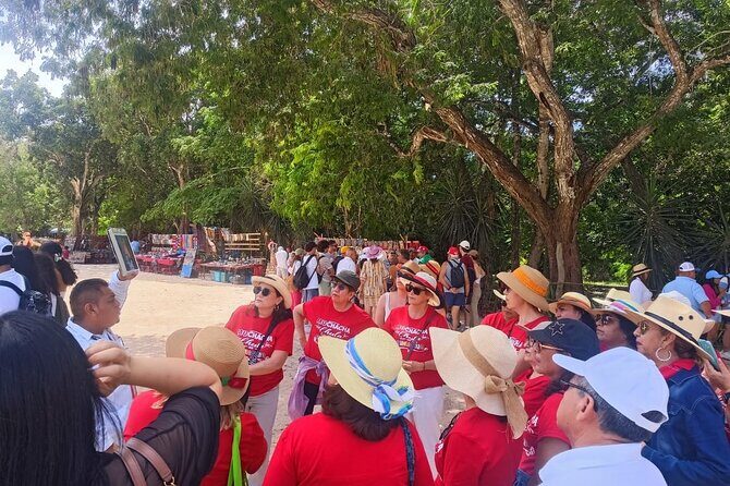 Chichen Itza Cenote Saamal and Valladolid Day from Tulum ABP - Exploring Valladolid: A Colonial Town