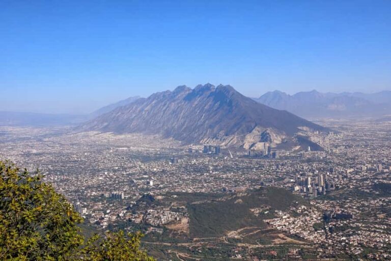 Chipinque Basic Hike: Guided Hiking in the Sierra Madre - A Deep Dive into the Chipinque Basic Hike