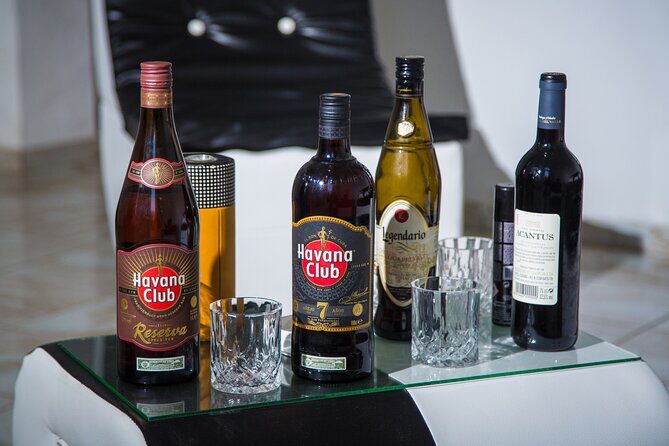 Cigar Rolling Experience with Rum and Chocolate Pairing - Who Will Love This Tour?