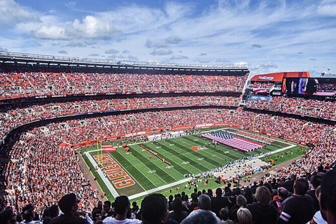 Cleveland Browns Football Game at Huntington Bank Field - In-Depth Review: Making the Most of Your Browns Game Day