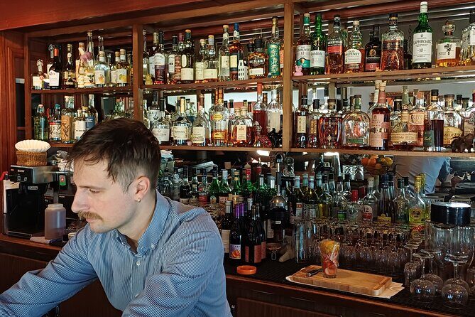 Cocktails And Stories From Pike Place Market - An In-Depth Look at the Pike Place Market Cocktail Tour