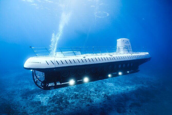 Combo Atlantis Submarine Adventure & Beach Club - only adults - Frequently Asked Questions