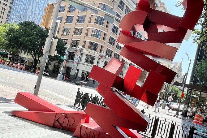 Congress Avenue Walking Tour at Downtown Austin Landmarks - An In-Depth Look at the Congress Avenue Walking Tour