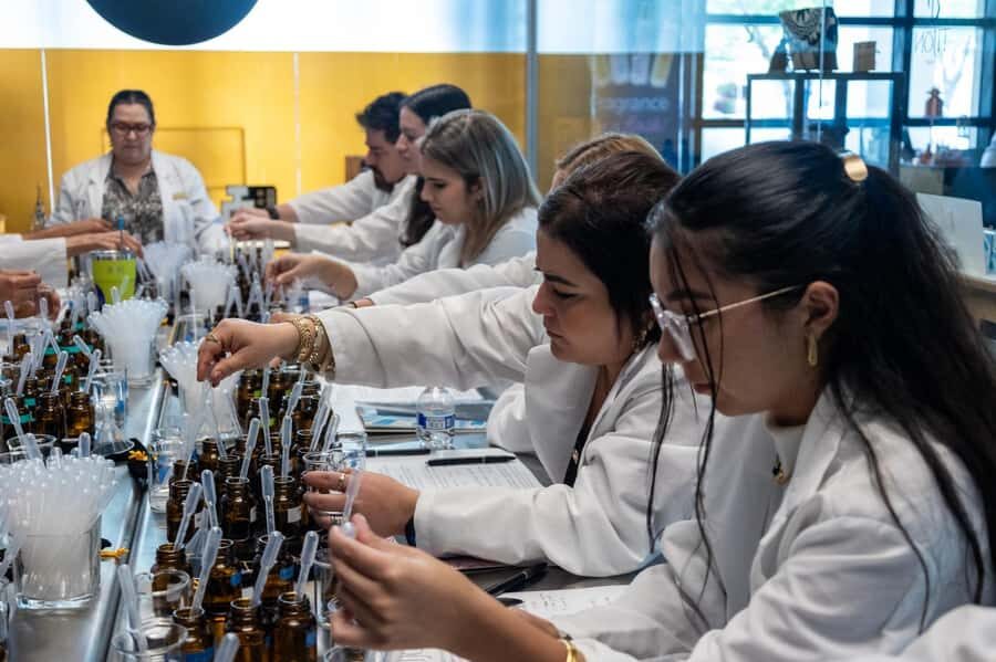 Coral Gables: Miami Perfume Making Experience - Workshop 90 - The Experience in Detail