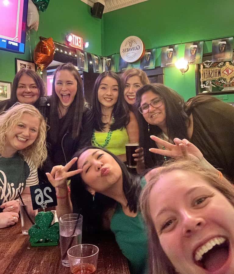 DC After Dark: A Night Out for Solo Female Travelers - Who Should Consider This?