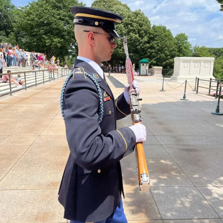 DC: Arlington Cemetery, JFK Memorial & Changing of Guard - The Value of This Tour