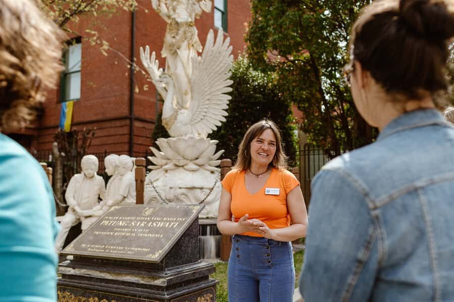 DC Embassy Row: Architecture, Mansions & International Drama - Strolling Along Massachusetts Avenue: Mansions & Embassies