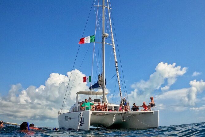 Deluxe Catamaran Tour to Isla Mujeres, from Puerto Morelos hotels - Is This Tour Worth It?