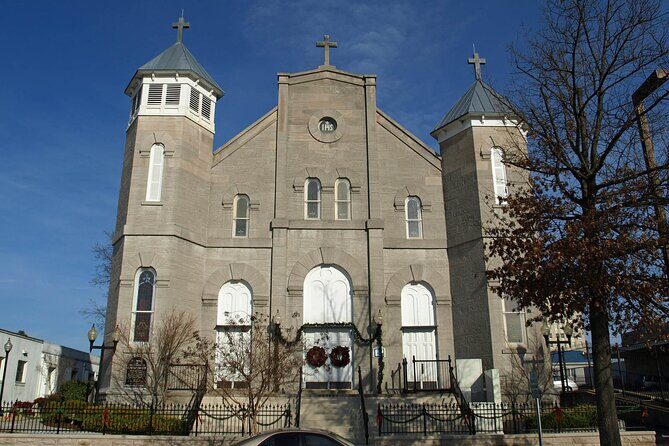 Downtown Hunstville Scavenger Hunt and Escape Game - The Experience at Each Stop