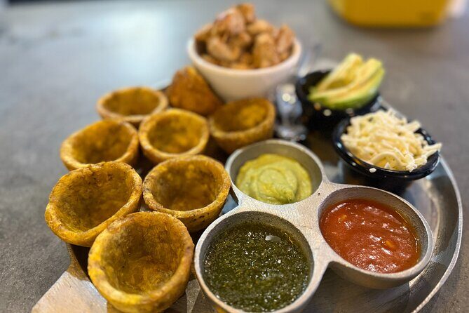 Downtown Orlando Food Tour with Authentic Fusion Cuisine Tastings - Who Should Consider This Tour?